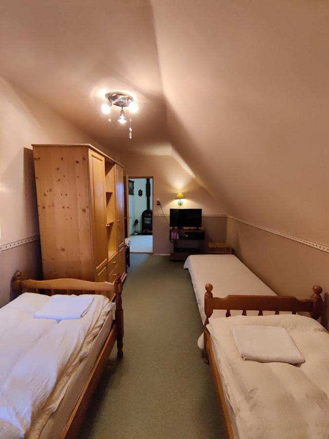Szendergo - Apartman Hajos Pincefalu Extérieur photo